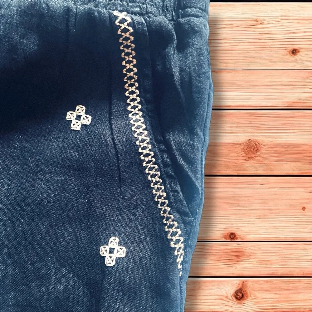 Johnny Was _ JW Los Angeles 100% Linen Black Pants with White Embroided Size M - Picture 9 of 11